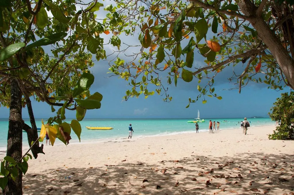 Lighthouse Inn 2 Negril 3*,