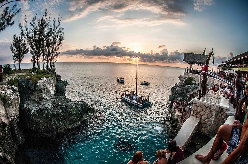 Lighthouse Inn 2 Negril