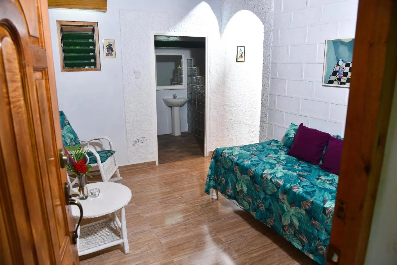 Lighthouse Inn 2 Negril
