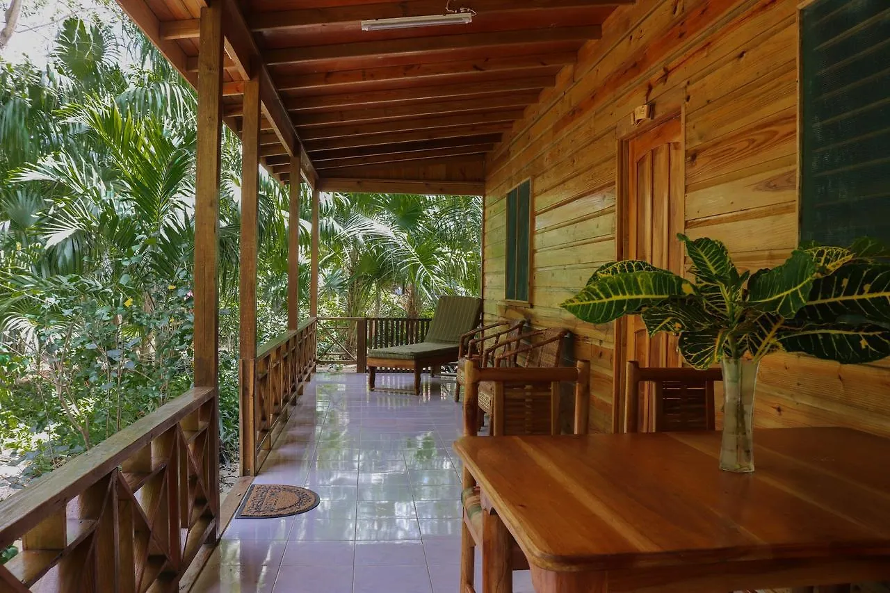 Lighthouse Inn 2 Negril 3*,